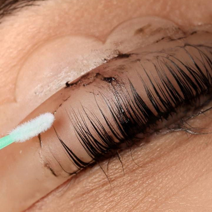 Lash Lifting
